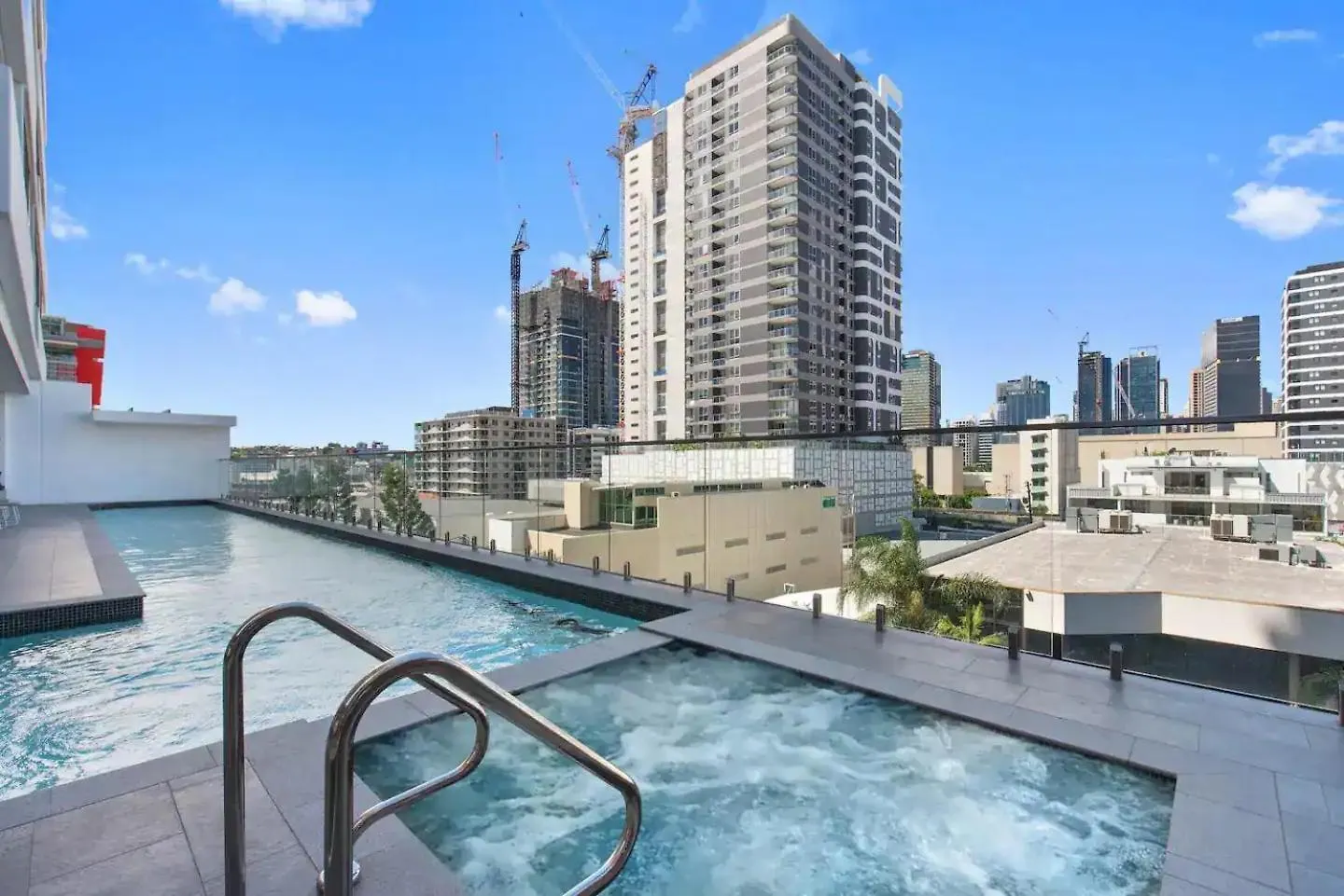 Stylish 1Br - Lv26 With Mountain Views, Pool And Park Lägenhet Brisbane Australien
